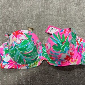 Lilly Pulitzer, bikini top. Size 4. Brand new with tag.
